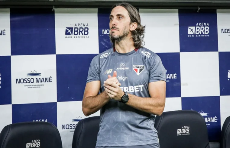 Brasileirão 2025 teve nove mudanças de técnico após saída de Zubeldía