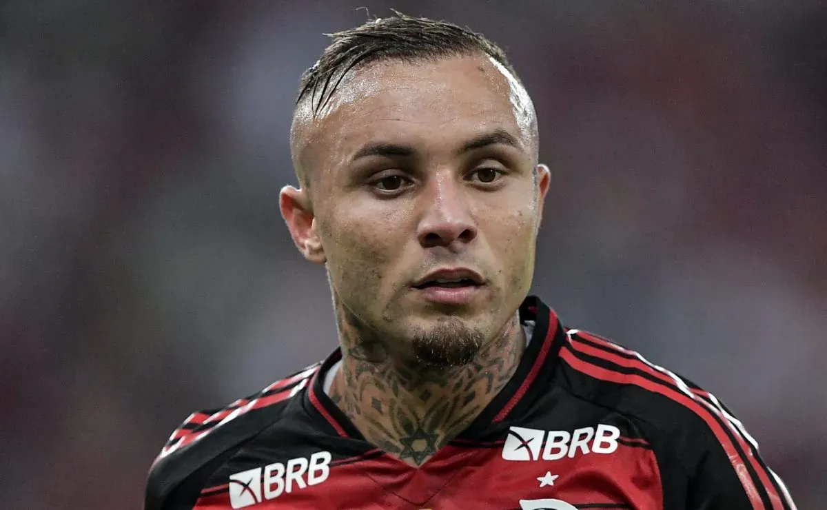 Corinthians, Grêmio e Santos estão interessados em Everton Cebolinha
