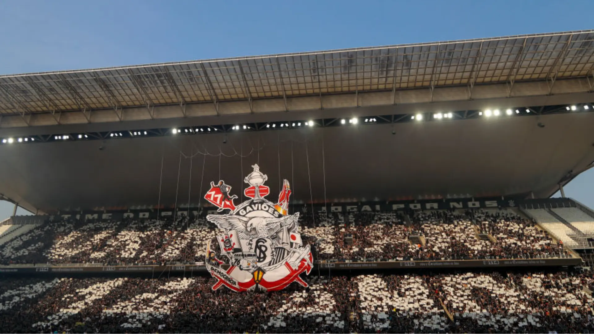 Corinthians estuda modelo de SAF da NFL que não tem dono