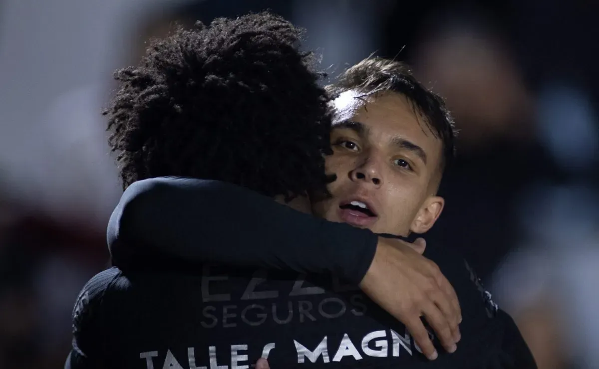 Corinthians perderá o atacante Giovane para o Hellas Verona de graça