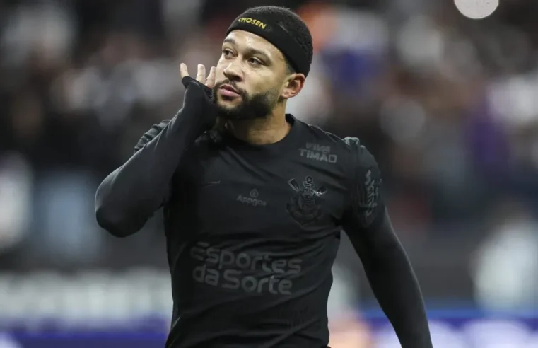 Corinthians pode perder Memphis Depay que despertou interesse de clube do futebol europeu