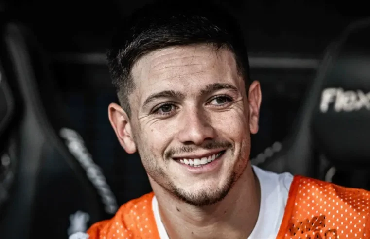 Corinthians pode perder Rodrigo Garro para o Flamengo
