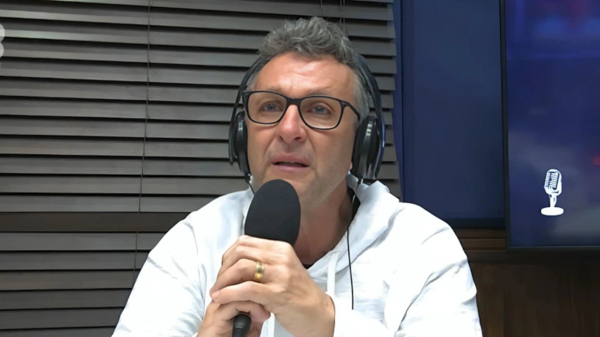 Craque Neto se revolta com Dorival Júnior após empate do Corinthians