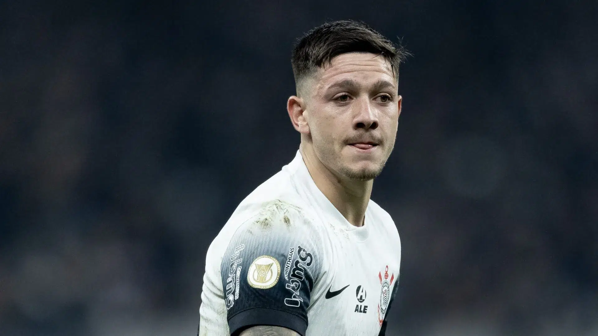 Emiliano Díaz, ex-Corinthians, vê Garro como melhor 10 do Brasil