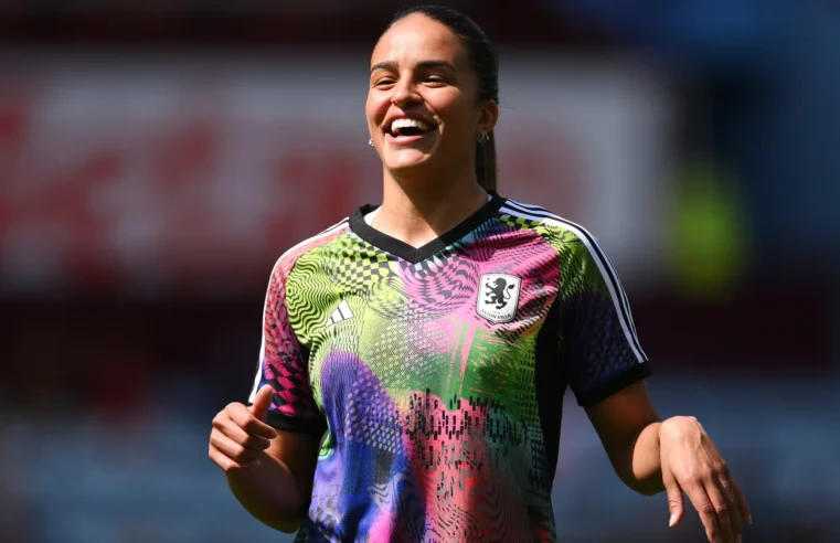 Gabi Nunes fala sobre o seu desejo de voltar ao time
