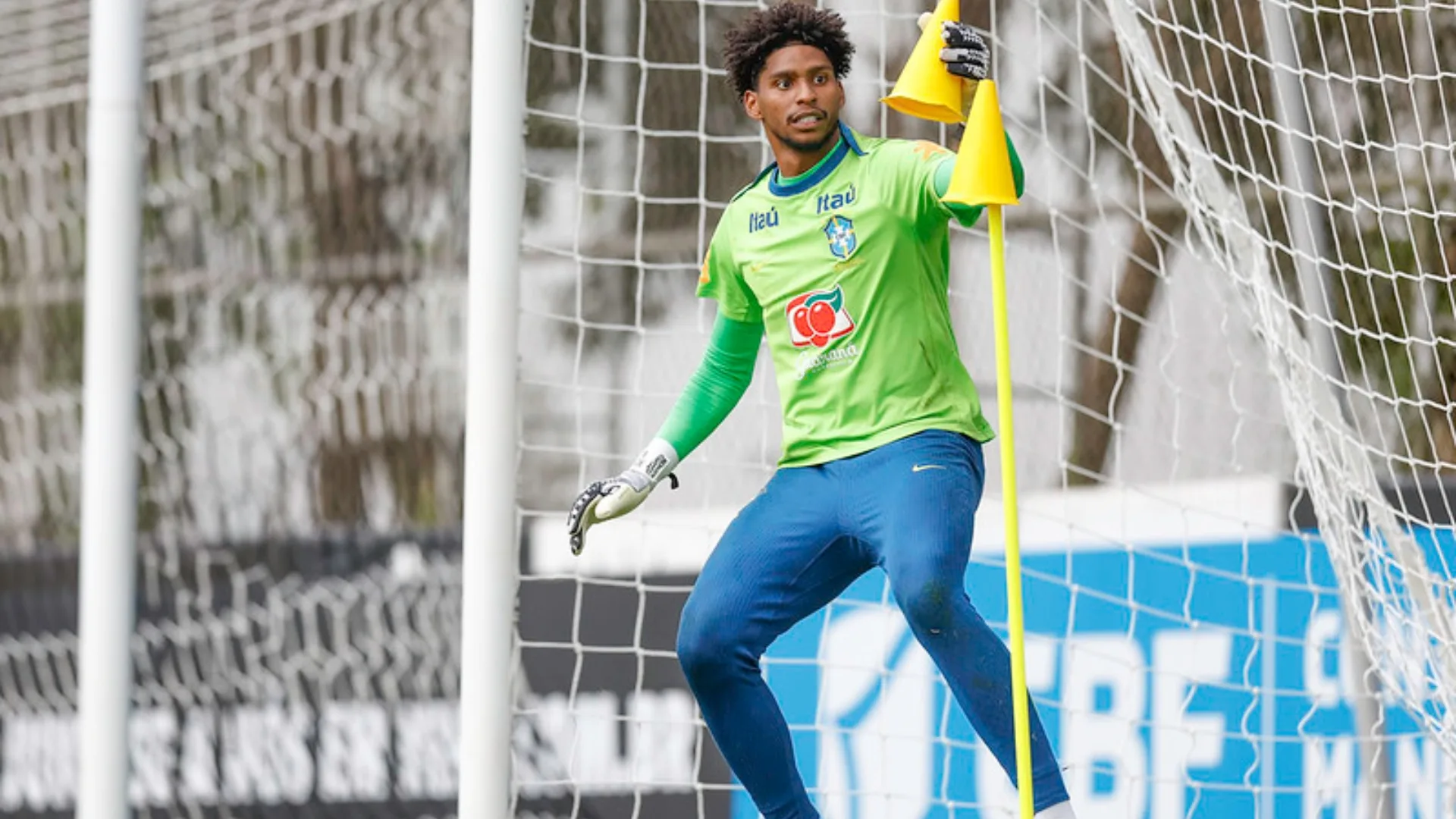 Hugo Souza, do Corinthians comenta volta à seleção brasileira