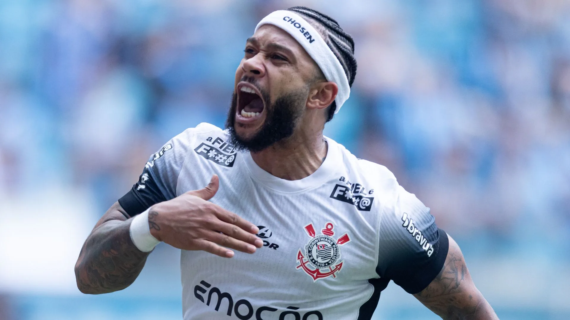 Rivellino reprova “descanso” para Depay, Carrillo e Martínez no Corinthians
