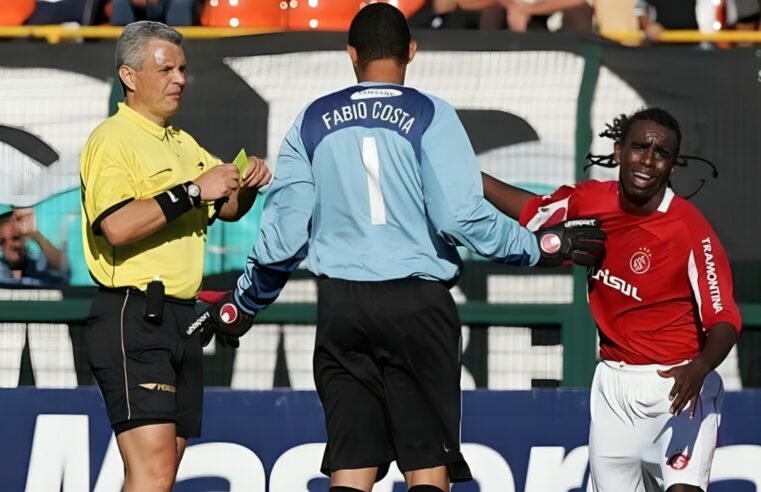 Setoristas de Corinthians e Internacional divergem sobre arbitragem
