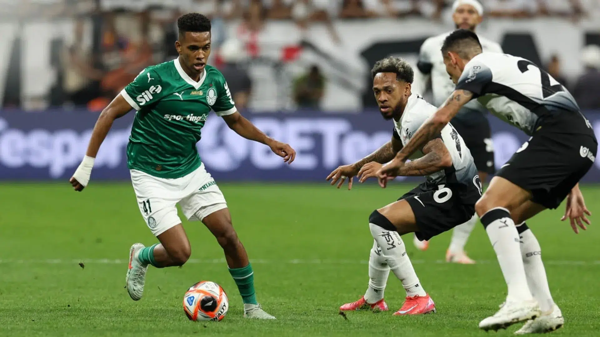 Vampeta sinaliza privilégio do Palmeiras na Copa do Brasil