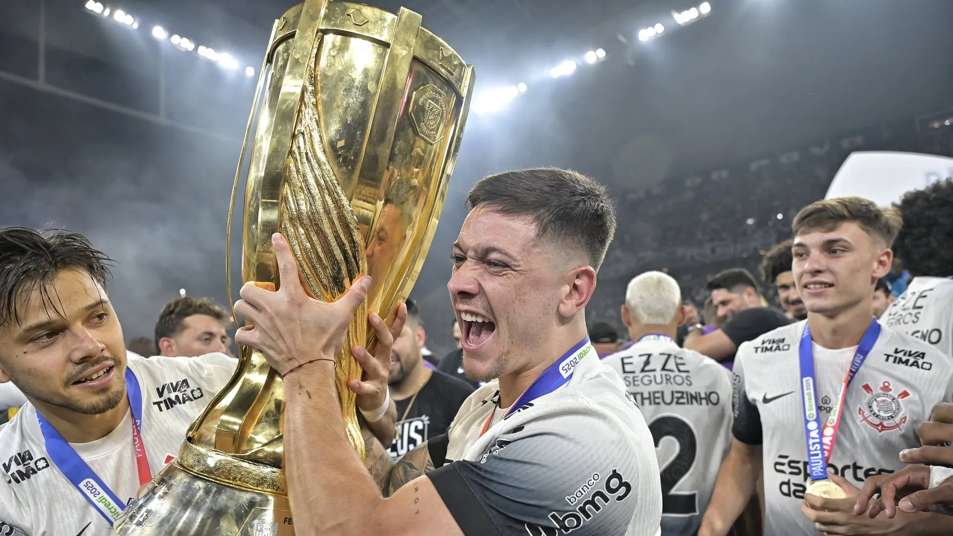 como voltaram Corinthians, Vasco e outros na última Data Fifa