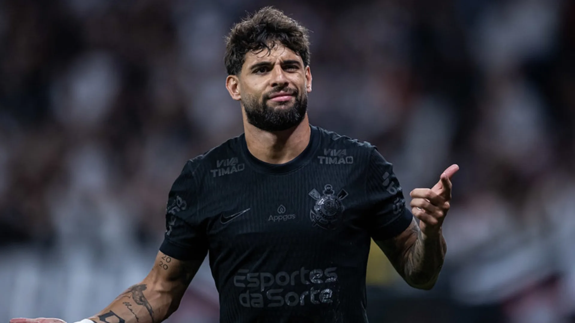 Corinthians renova contrato com Yuri Alberto e torcida comemora