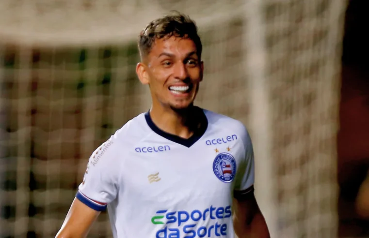 Corinthians supera São Paulo e Vasco e avança para fechar com Biel