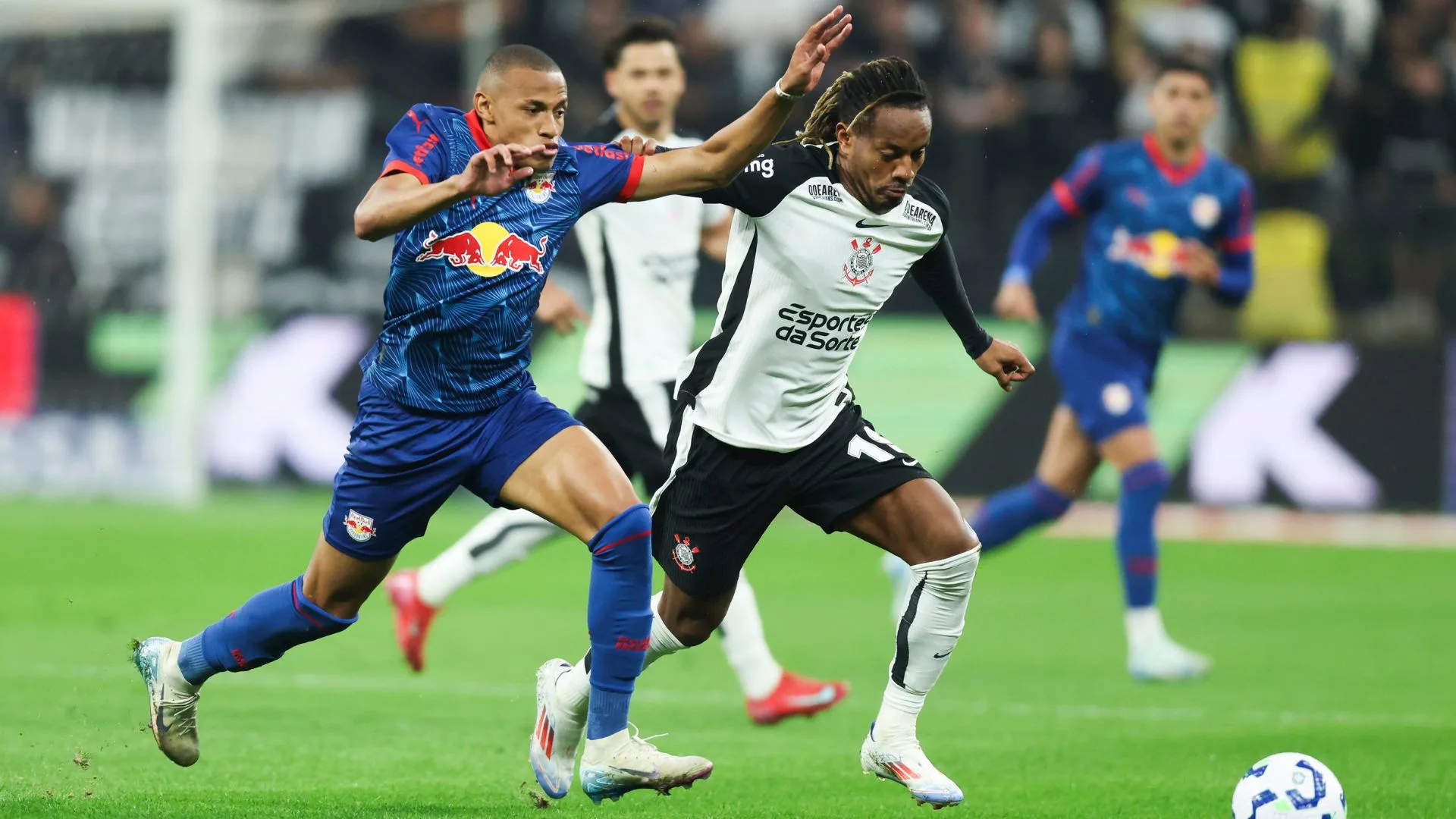 Corinthians toma gol no último lance e perde para o Bragantino