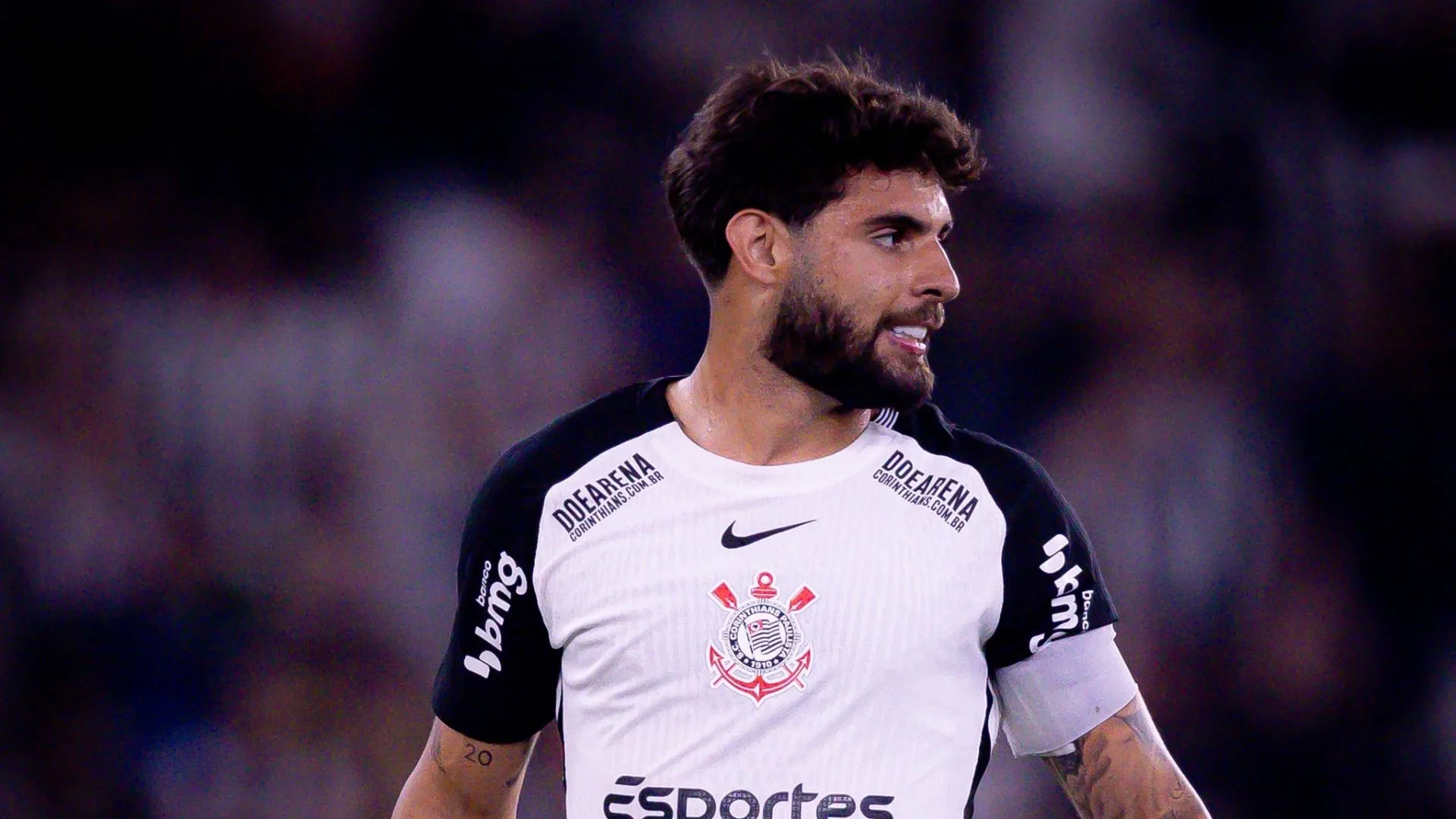 Craque Neto diz que Corinthians venceria Botafogo com titulares