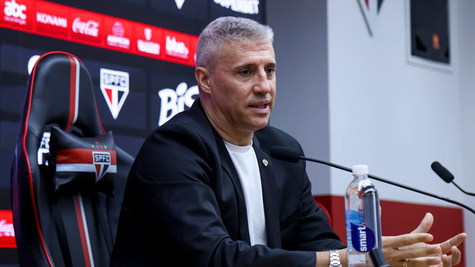 Crespo valoriza vitória do São Paulo sobre o Corinthians: “Sonhei com isso”