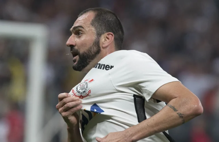 Danilo, ex-SPFC e Corinthians, afirma ter jogado mais que Arrascaeta