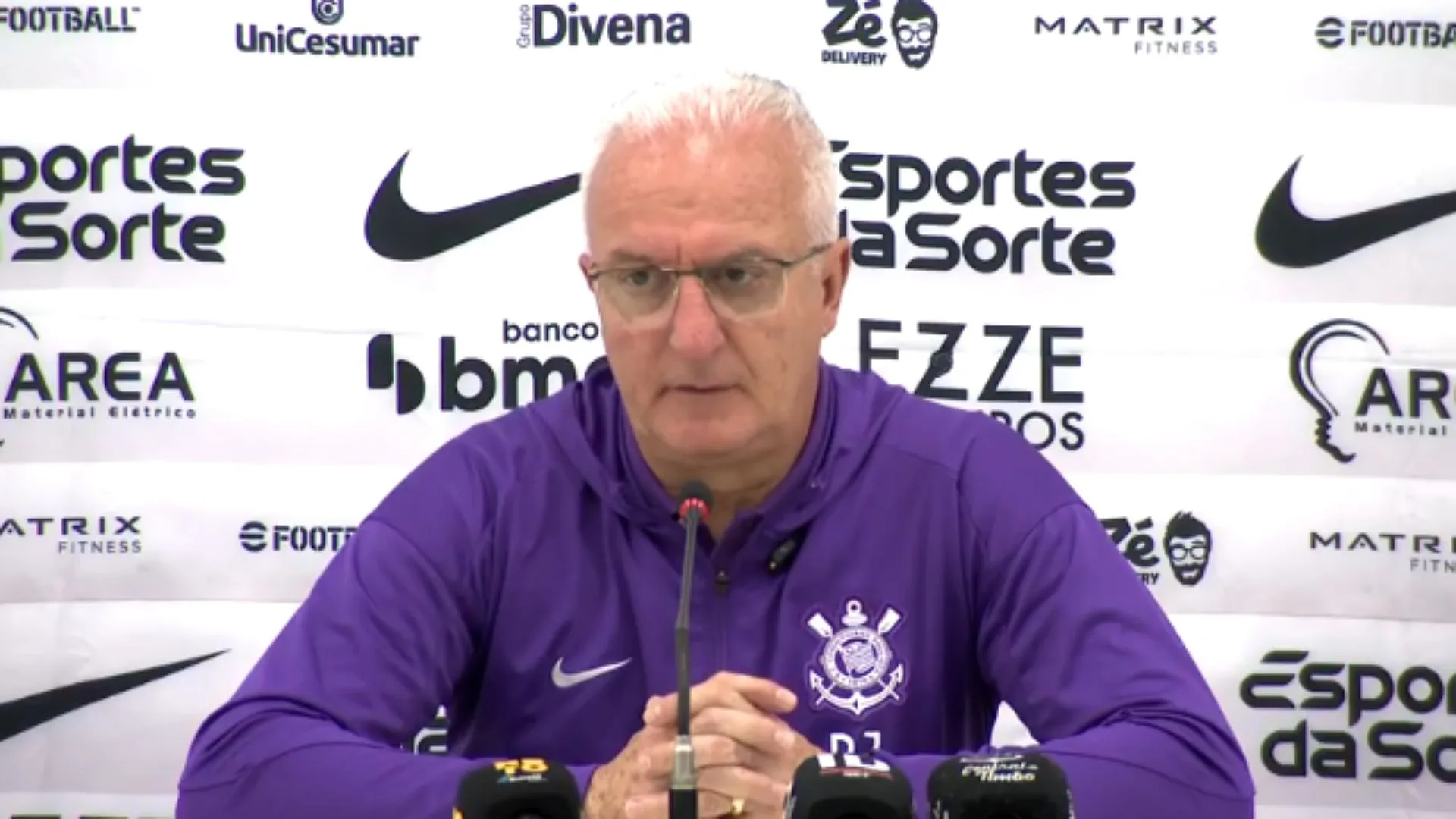 Dorival Júnior projeta Corinthians x Palmeiras com Yuri Alberto