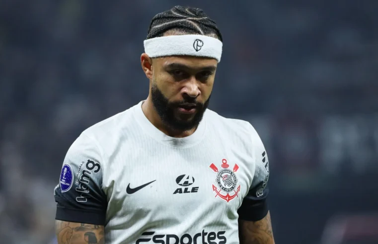 Fabiani revela insatisfação de líderes do Corinthians com contrato de Memphis Depay