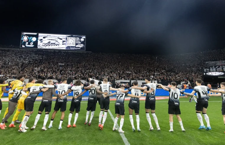 Flavio Prado ironiza projeto de torcedores em SAF no Corinthians