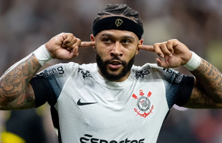 Corinthians vence Palmeiras com gol decisivo de Memphis Depay