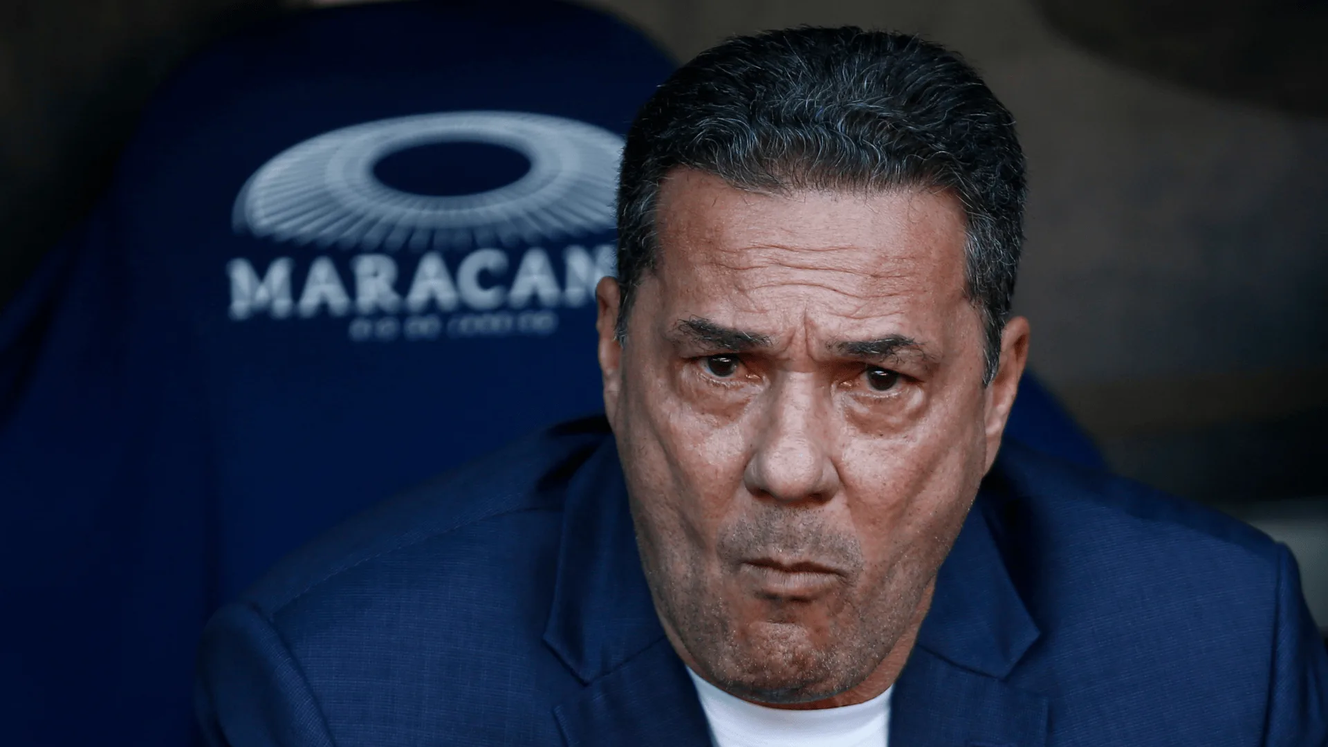 Luxemburgo vê algo estranho na relação Dorival Júnior e Memphis no Corinthians