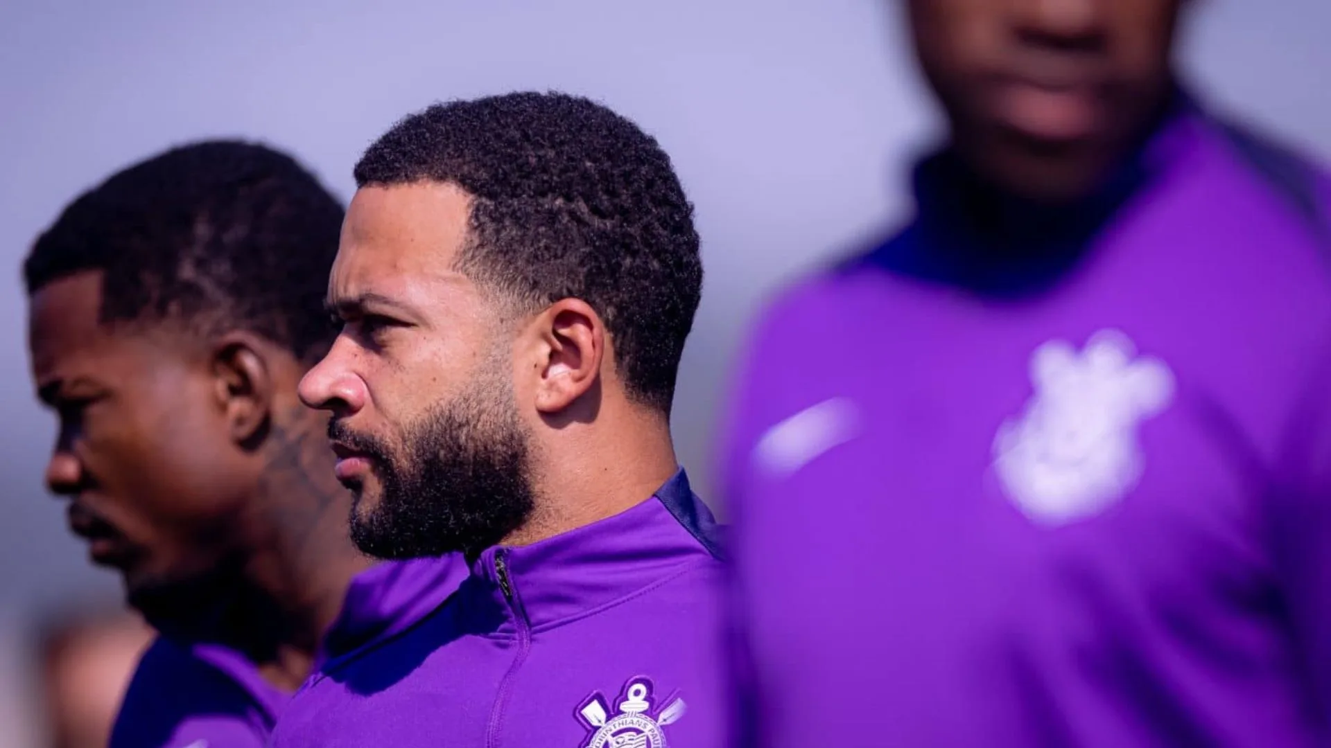 Marcelinho Carioca banca insatisfação com Depay no Corinthians