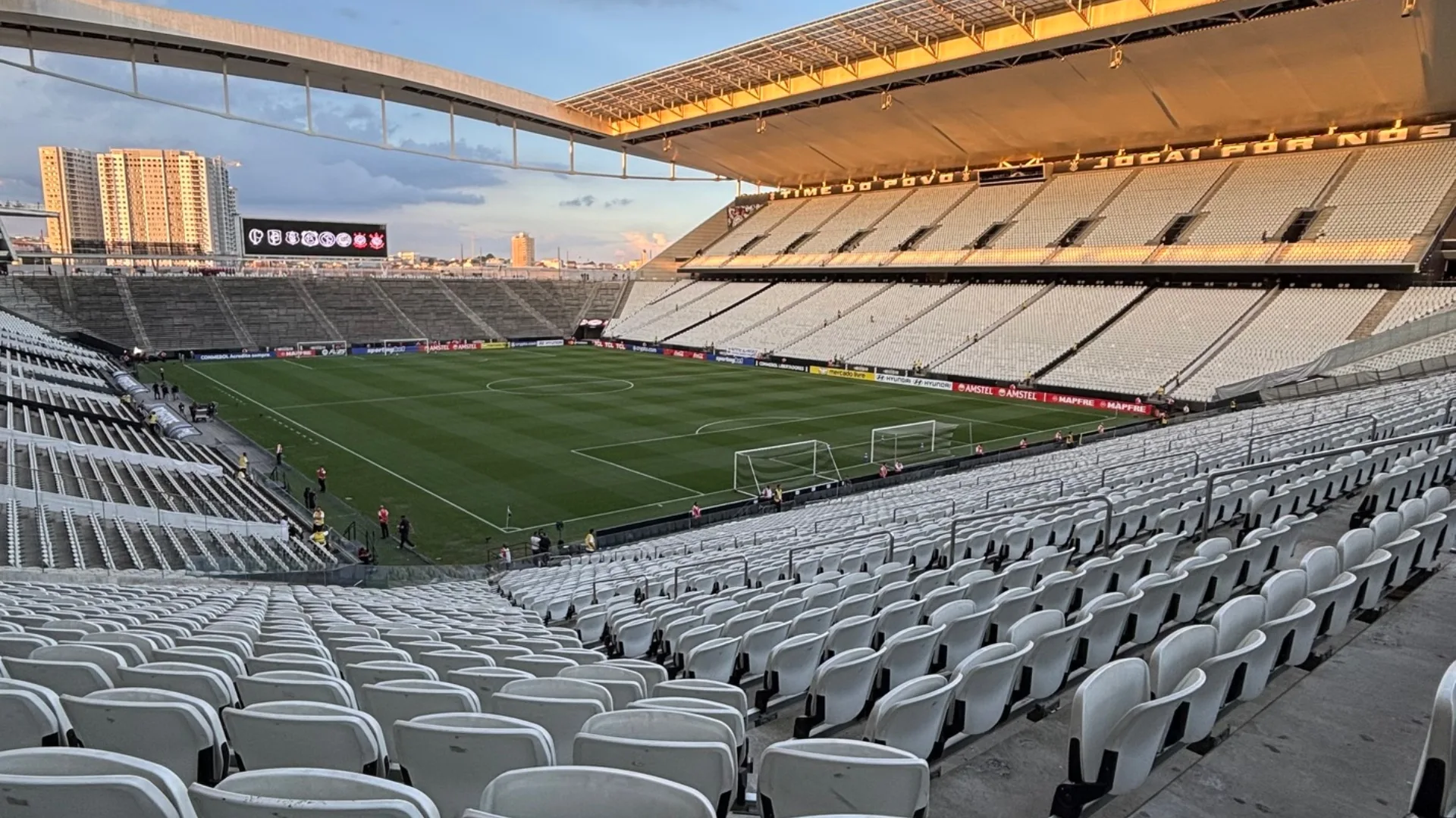 NFL explica escolha pelo estádio do Corinthians para jogo no Brasil