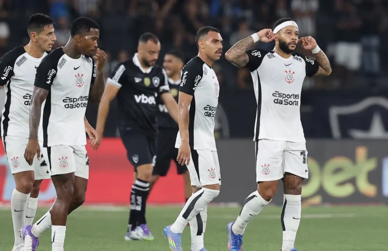 Presidente do Corinthians, Osmar Stabile descarta saída de Memphis Depay