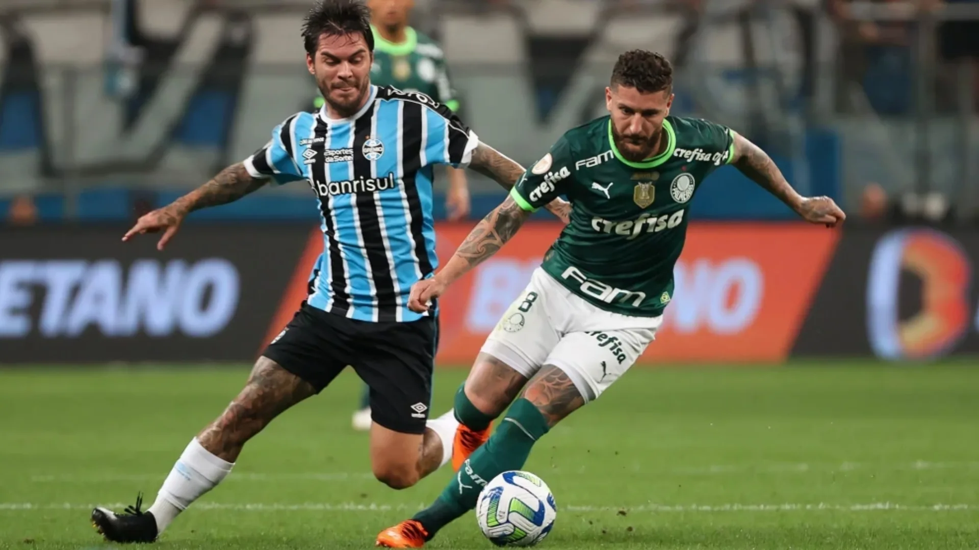 Prime Video e Premiere transmitem os jogos deste sábado