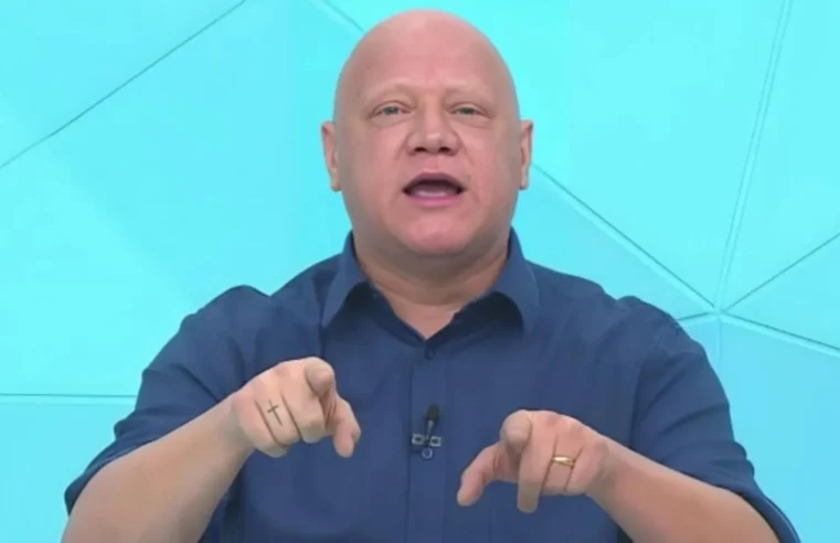 Ronaldo evita justificar voto entre Cássio e Hugo Souza na comparação de goleiros