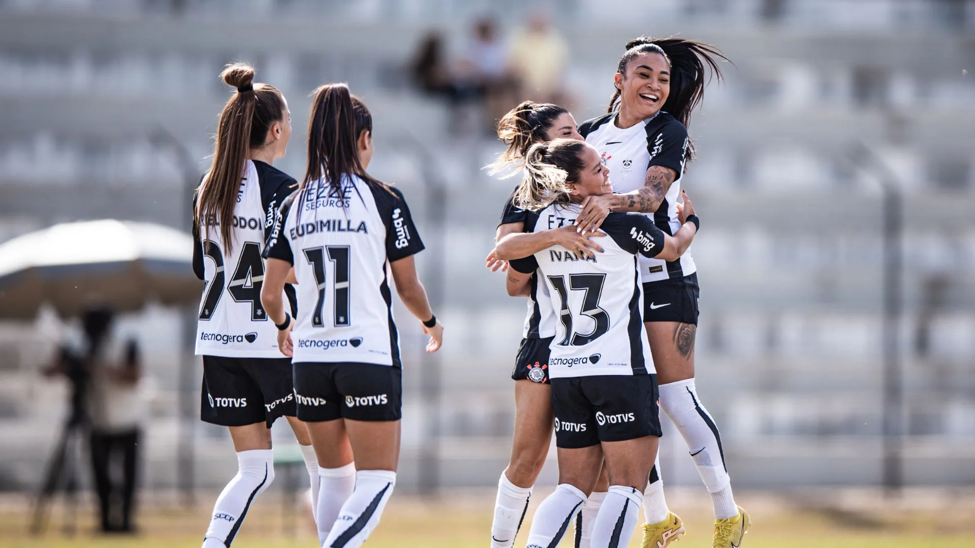 Como chega o Corinthians para as semifinais do Brasileirão Feminino