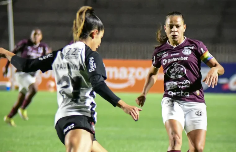 Corinthians vence a Ferroviária pro 2×0 e se mantém na liderança do Paulistão