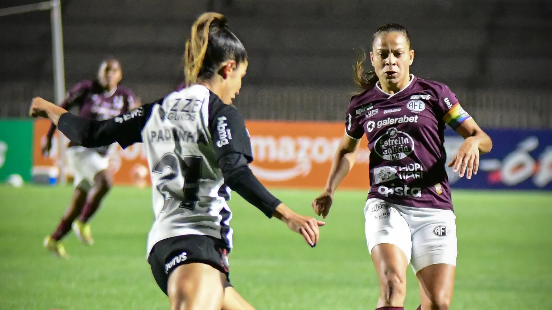 Corinthians vence a Ferroviária pro 2×0 e se mantém na liderança do Paulistão