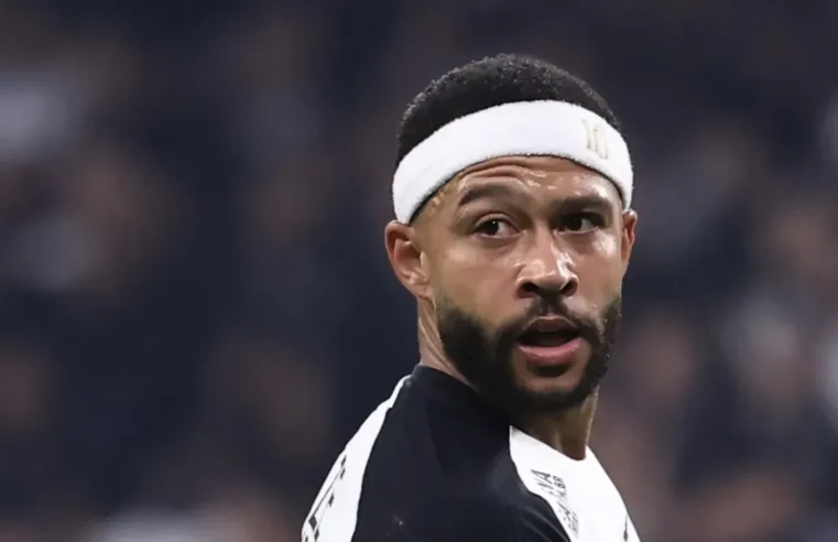 De volta ao Manchester United? Depay considera sair do Corinthians em informação surpreendente