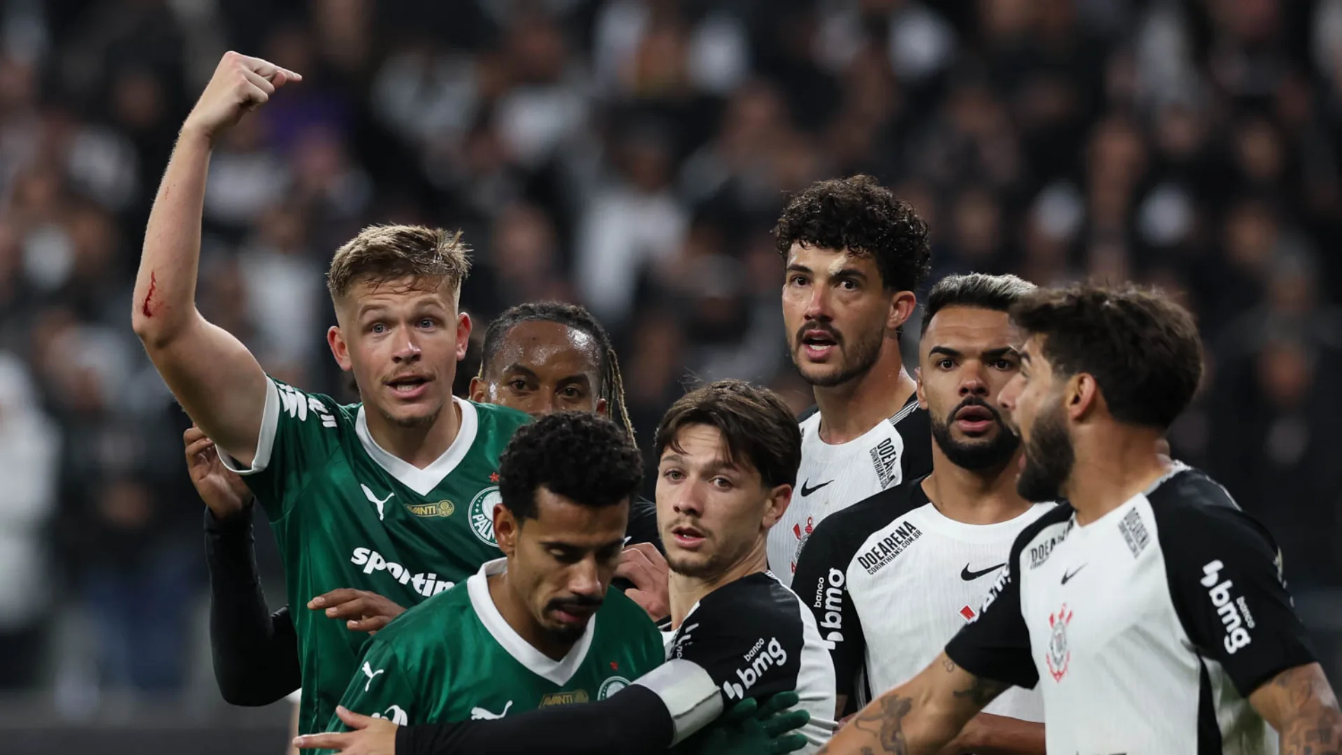 Nilson Cesar aposta na classificação do Palmeiras diante do Corinthians