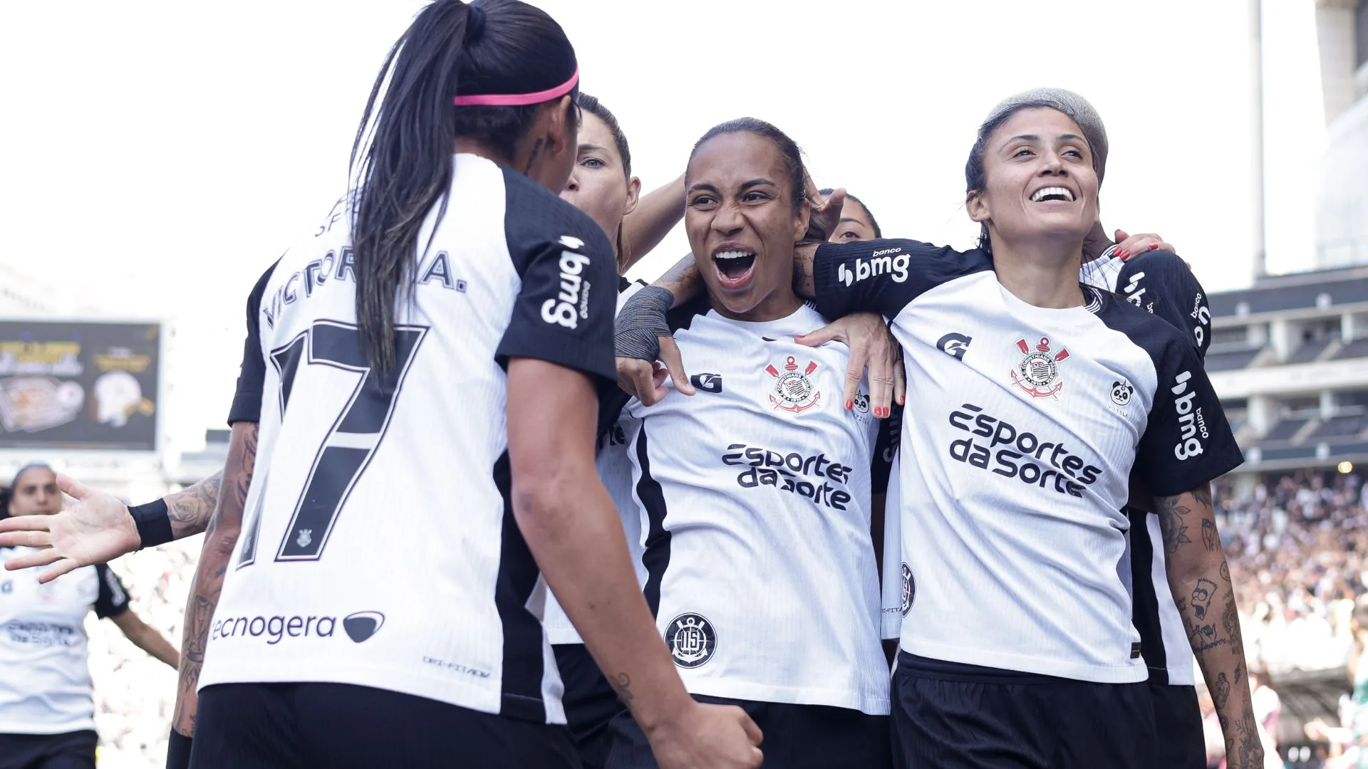 Corinthians encerra Brasileirão Feminino com título, melhor ataque e apenas uma derrota | Torcedores