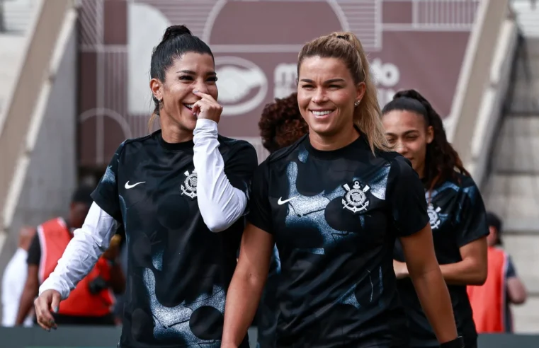 Corinthians encerra preparação para o jogo de ida das finais do Brasileirão Feminino, contra o Cruzeiro | Torcedores