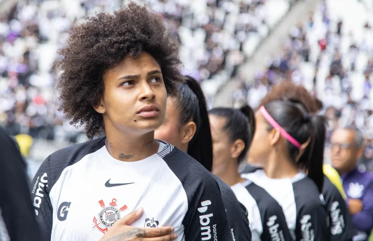 De saída para o PSG, Yaya se despede da torcida do Corinthians: “Foi uma honra vestir essa camisa” | Torcedores