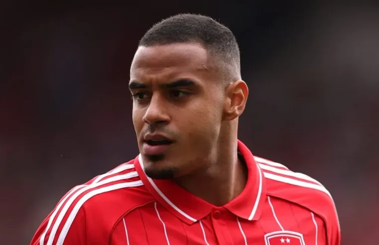 Murillo é alvo de dois gigantes e Corinthians pode faturar até R$ 50 milhões