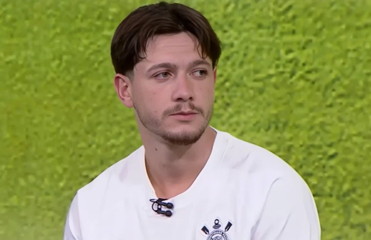 Rodrigo Garro indica Arrascaeta melhor meia do Brasileirão