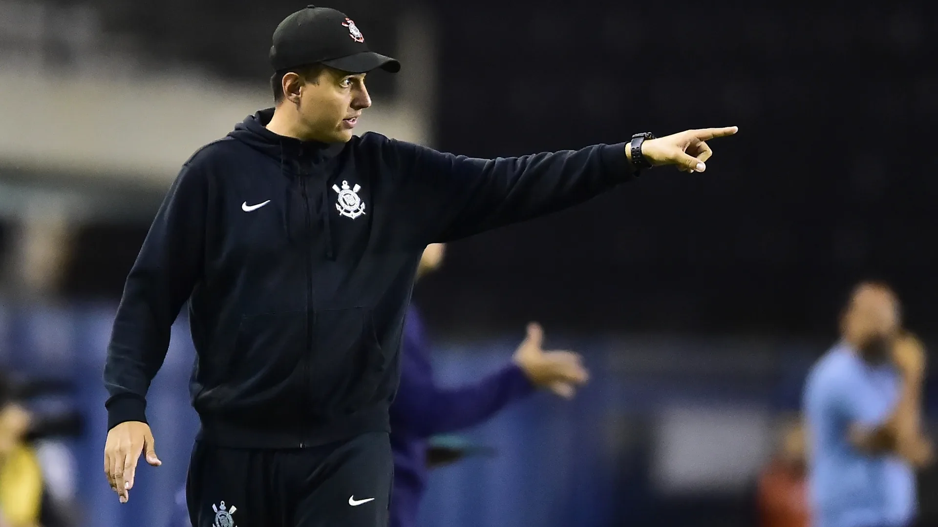 Técnico do Corinthians projeta a final do Brasileirão Feminino