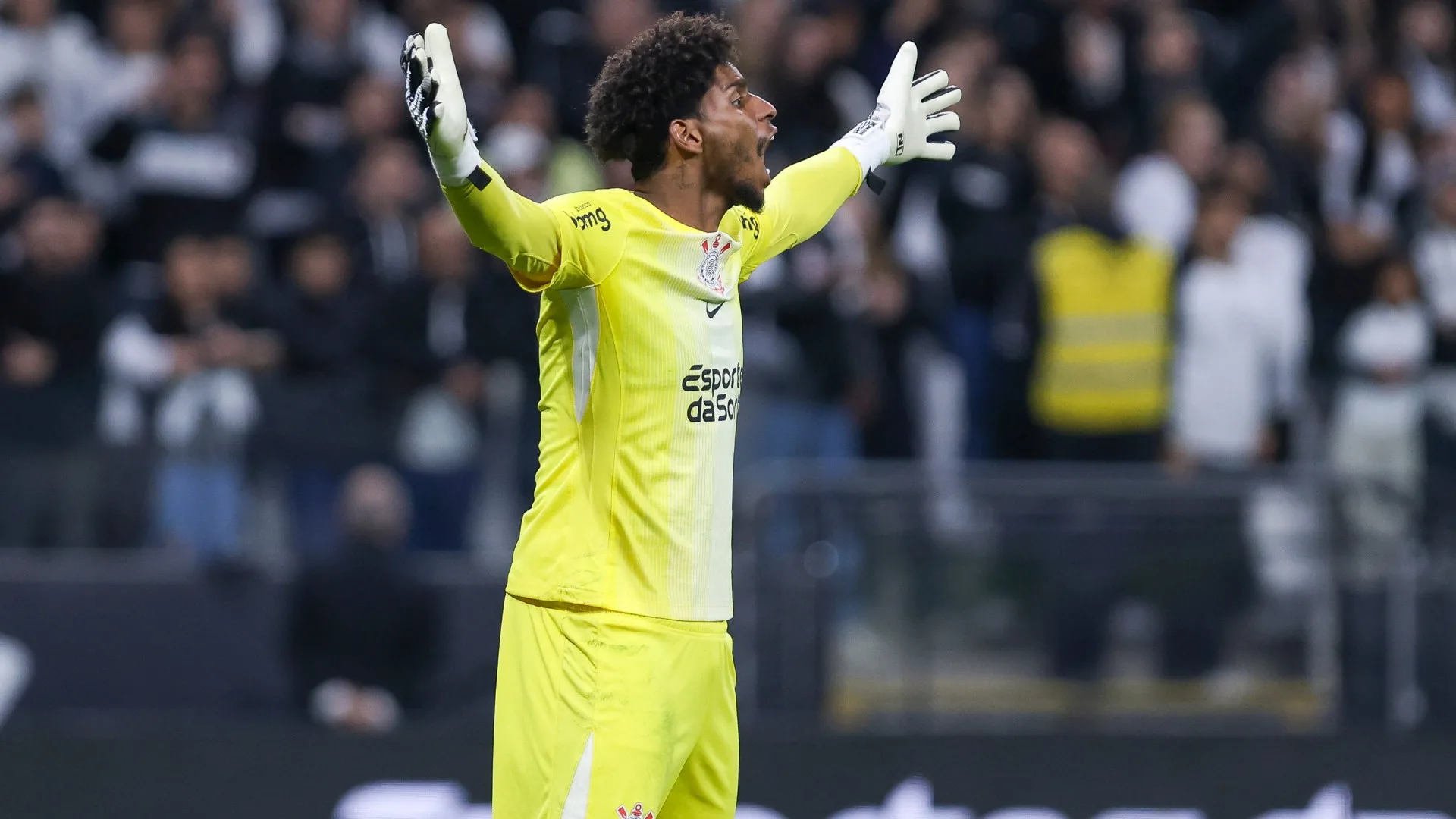 Torcedores exigem participação de Hugo Souza, do Corinthians, na Copa do Mundo 2026: “Precisa acionar o protocolo” | Torcedores