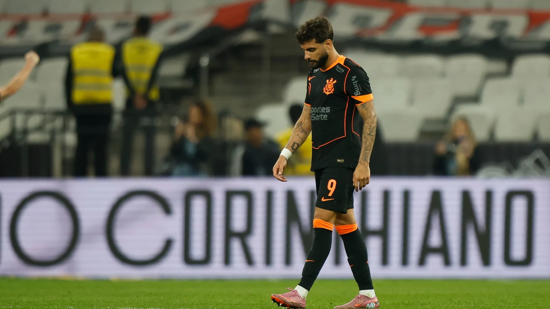 Vampeta critica cavadinha de Yuri Alberto em Corinthians x Flamengo: “Foi displicente no pênalti” | Torcedores