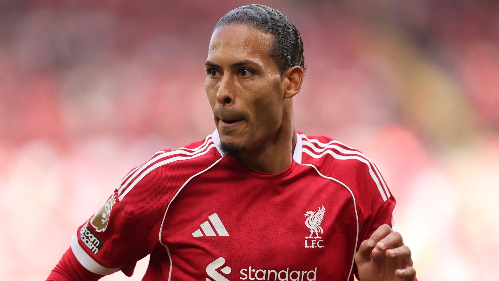 Van Dijk conversa com Depay e destaca Corinthians e Flamengo