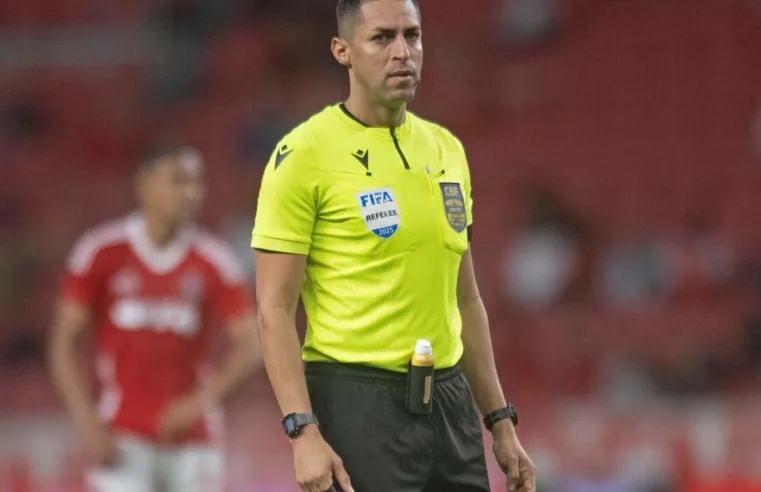 Pênalti para o Inter contra o Corinthians divide ex-árbitros