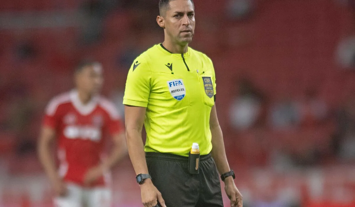 Pênalti para o Inter contra o Corinthians divide ex-árbitros