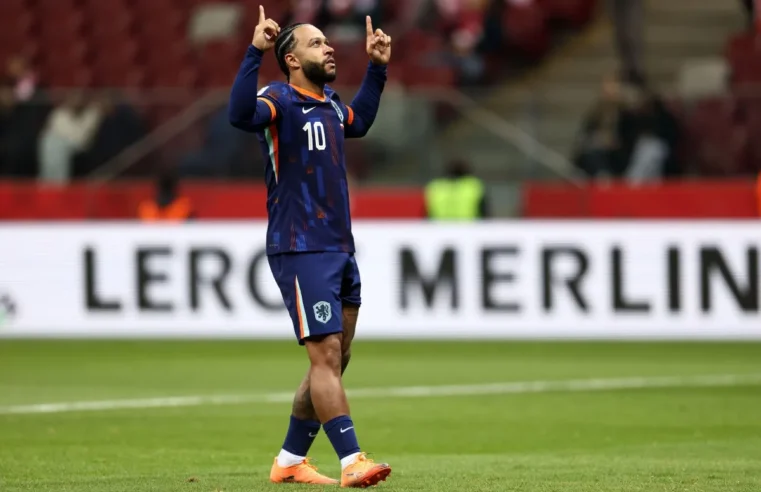 Com gol de Memphis, Holanda empata com a Polônia e fica perto da Copa