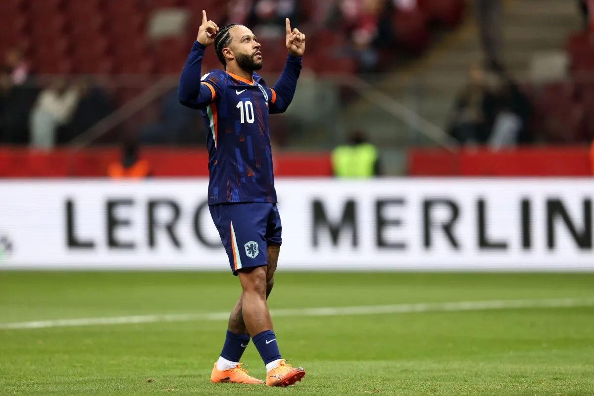 Com gol de Memphis, Holanda empata com a Polônia e fica perto da Copa