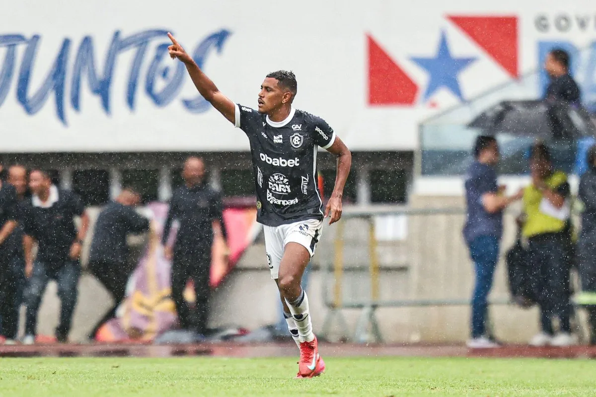 Corinthians negocia com artilheiro da Série B para a próxima temporada | Torcedores