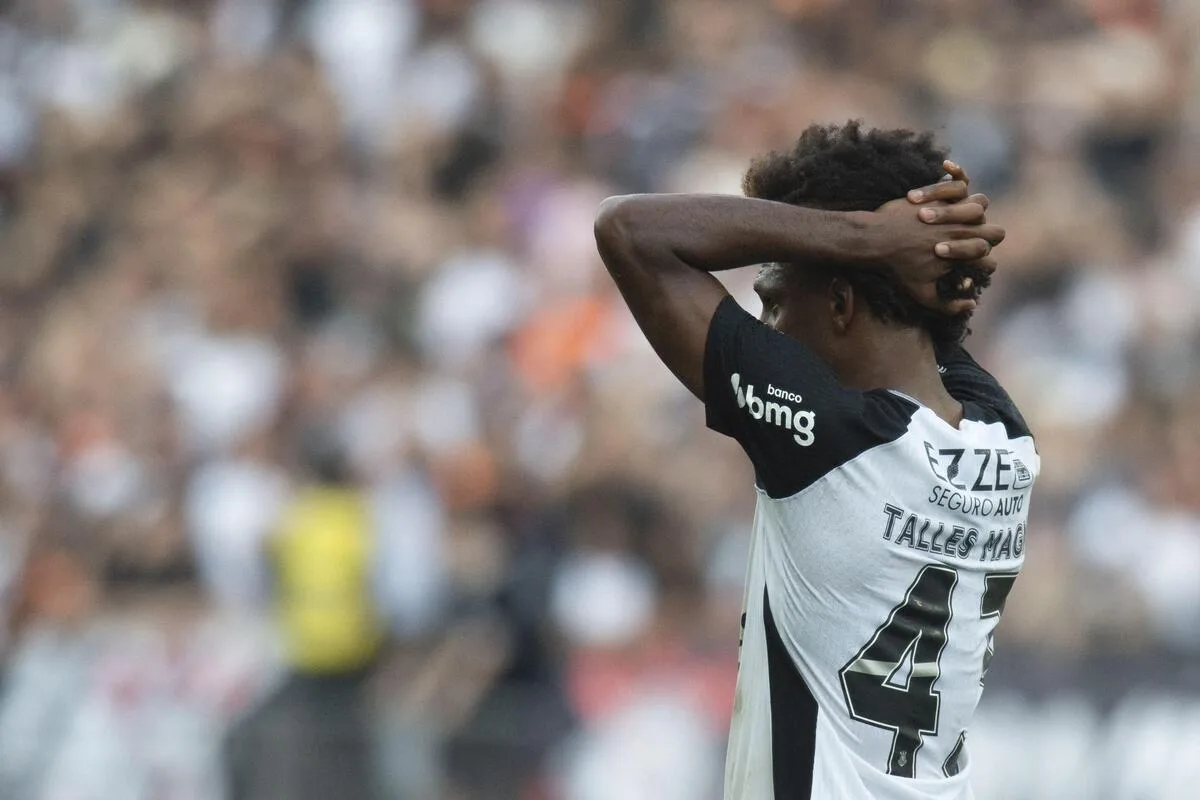 Corinthians mira corte de R$ 6,2 milhões na folha e coloca Talles Magno na lista de saídas | Torcedores